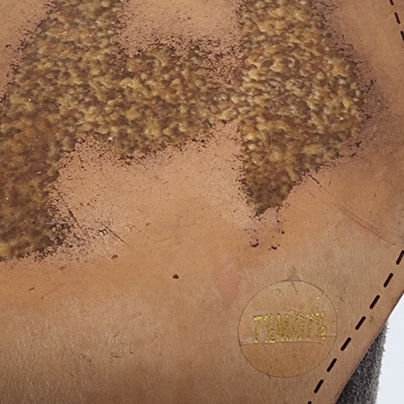 Vince Camuto Deadra Ankle Booties Gray Suede Stacked Block Heels Size 7.5 - Picture 8 of 11